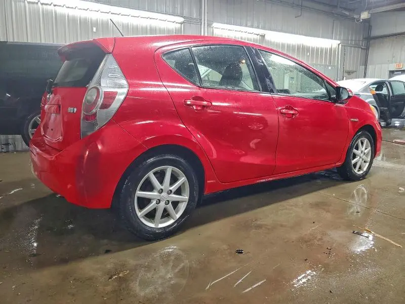 2013 TOYOTA PRIUS C   