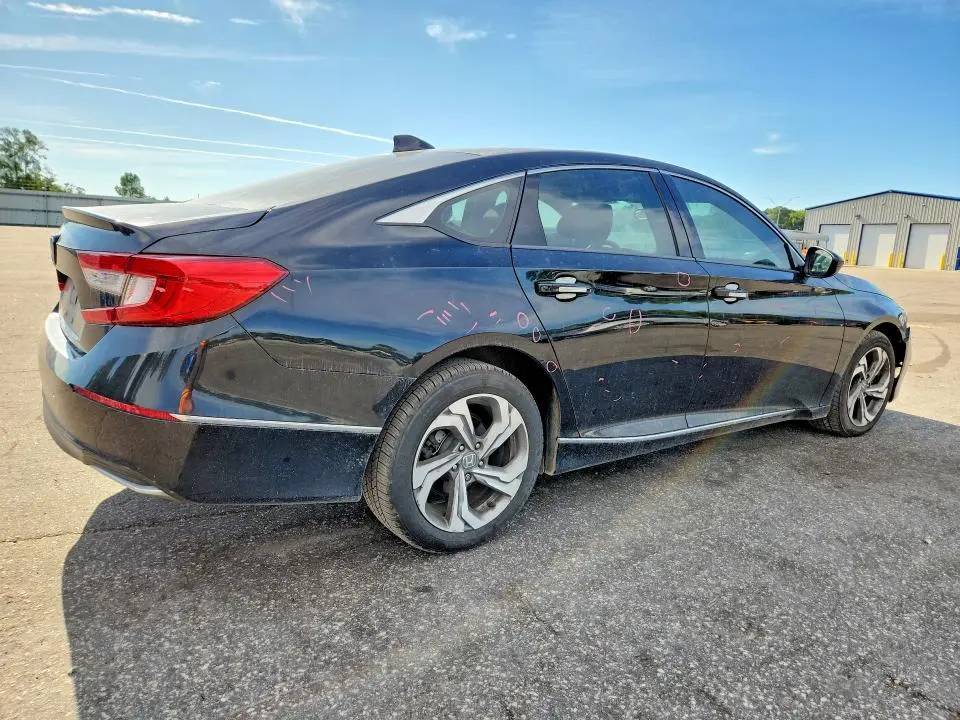2018 HONDA ACCORD EX  