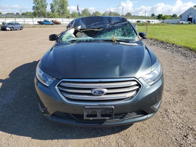 2016 FORD TAURUS SE