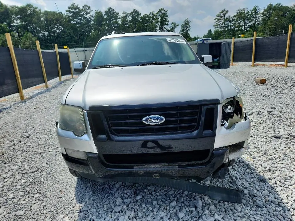 2010 FORD EXPLORER XLT  