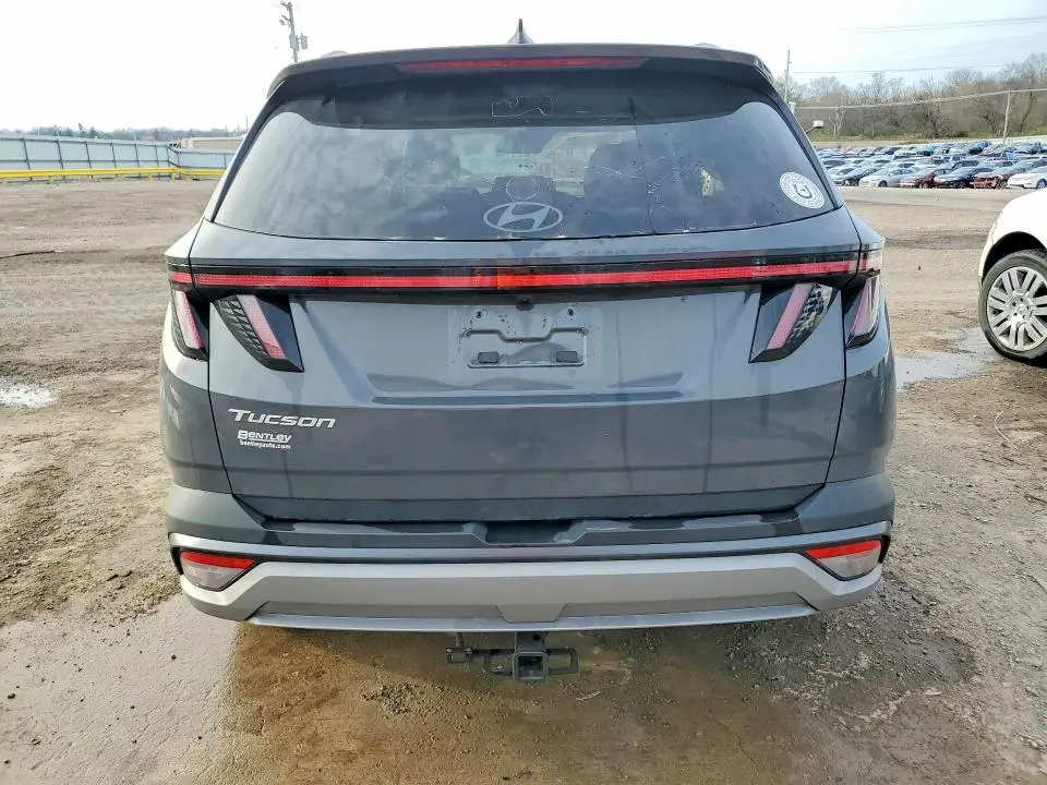 2025 HYUNDAI TUCSON SEL  