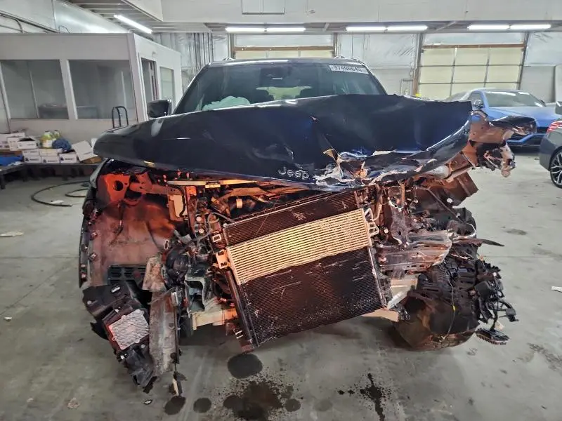 2023 JEEP GRAND CHEROKEE L OVERLAND  