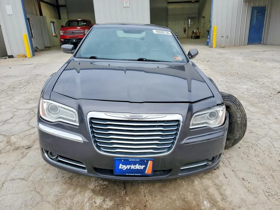 2013 CHRYSLER 300   