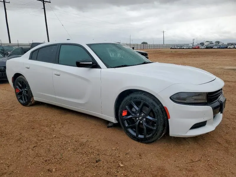 2020 DODGE CHARGER SXT  