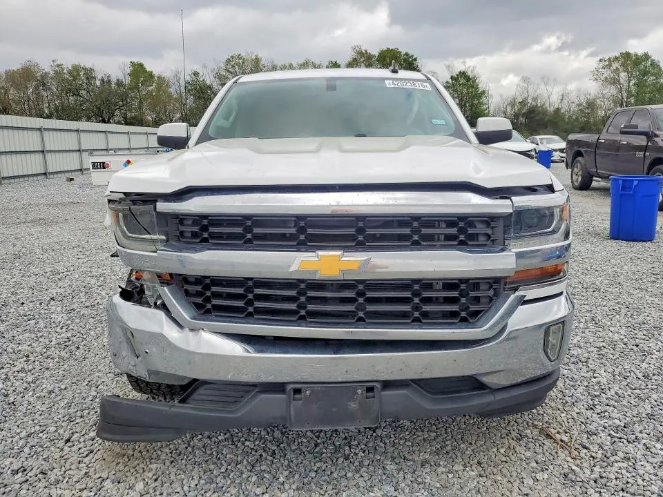 2017 CHEVROLET SILVERADO C1500 LT  
