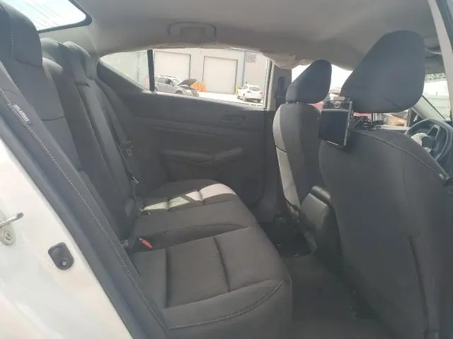 2024 NISSAN ALTIMA S  