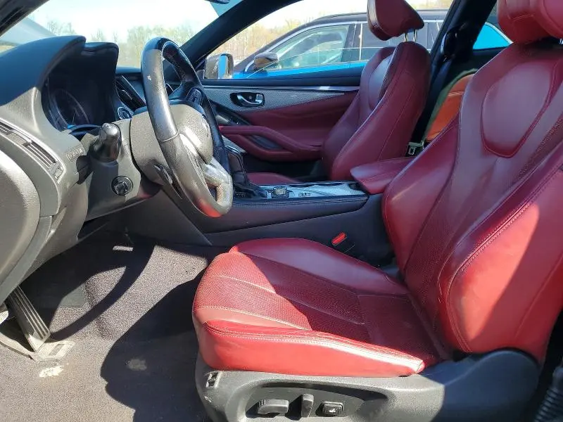 2017 INFINITI Q60 RED SPORT 400  