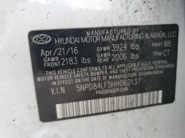 2017 HYUNDAI ELANTRA SE  