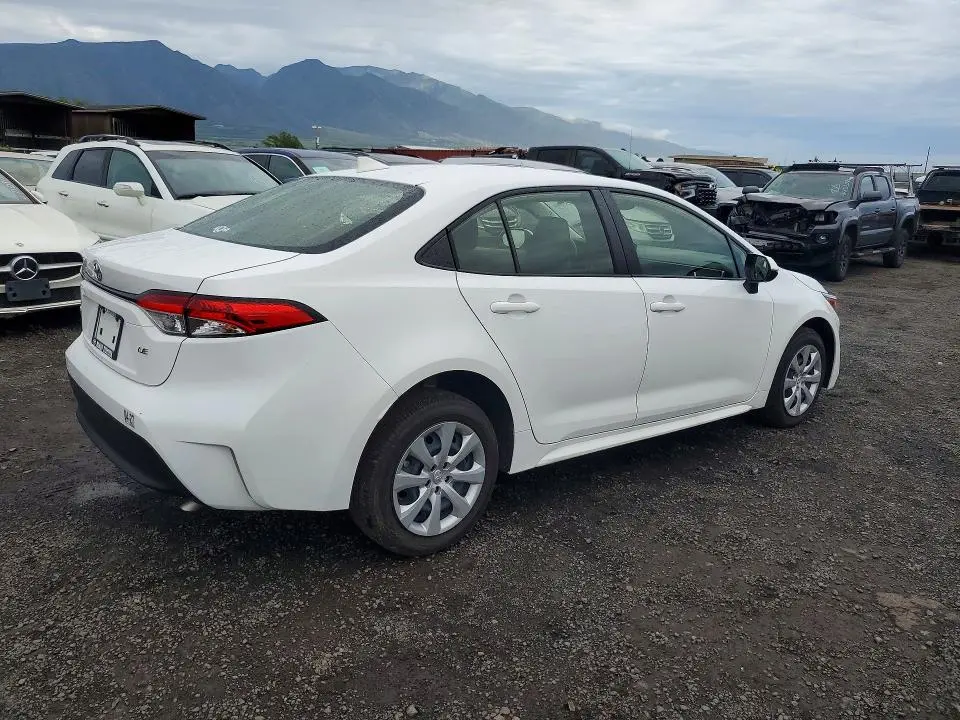 2025 TOYOTA COROLLA LE  