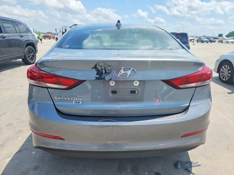 2017 HYUNDAI ELANTRA SE  