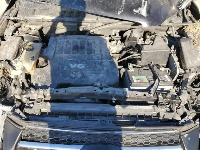 2012 TOYOTA RAV4 LIMITED  