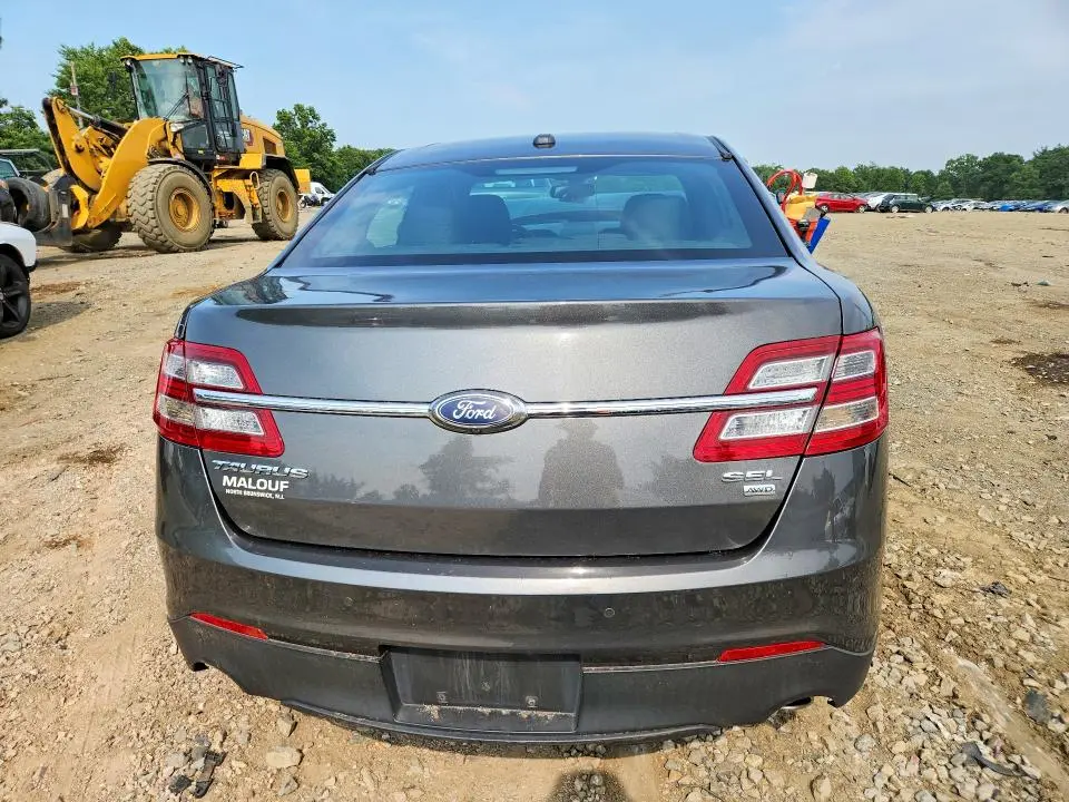 2016 FORD TAURUS SEL  