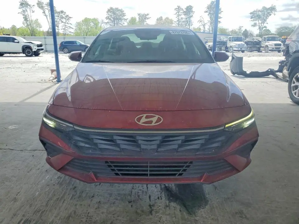2024 HYUNDAI ELANTRA SEL  
