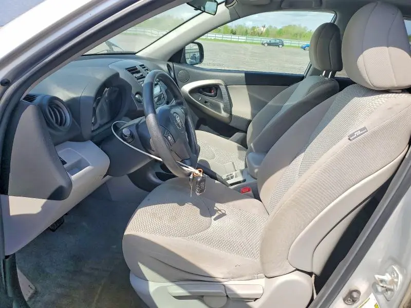 2011 TOYOTA RAV4 BASE  