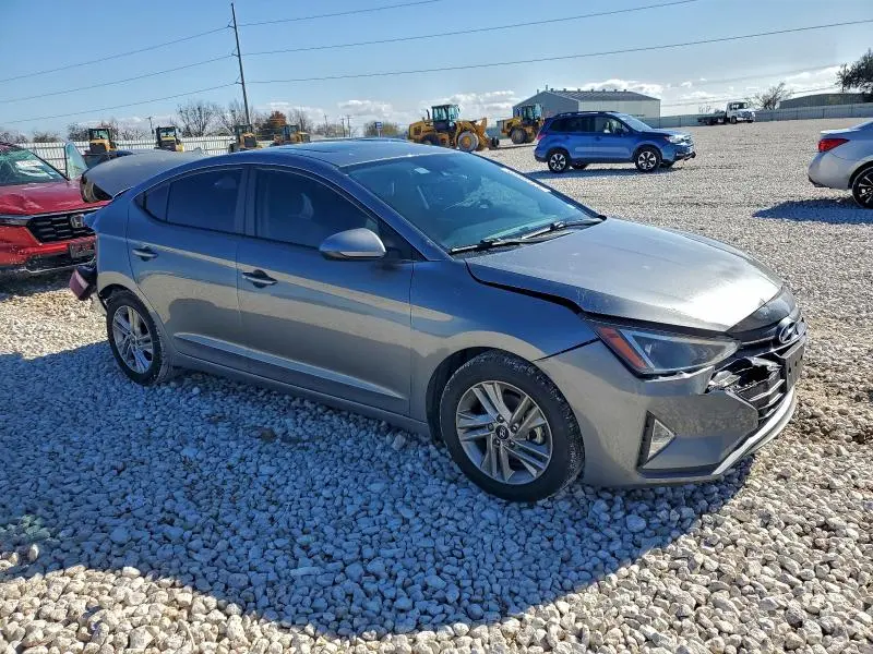 2019 HYUNDAI ELANTRA SEL  