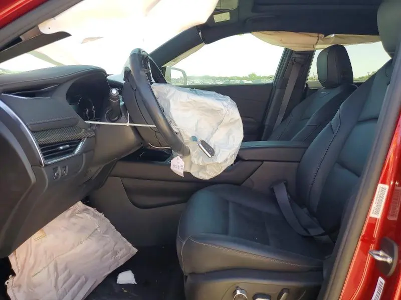 2021 CADILLAC XT4 SPORT  