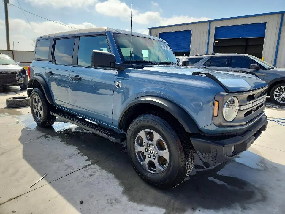 2024 FORD BRONCO BIG BEND  