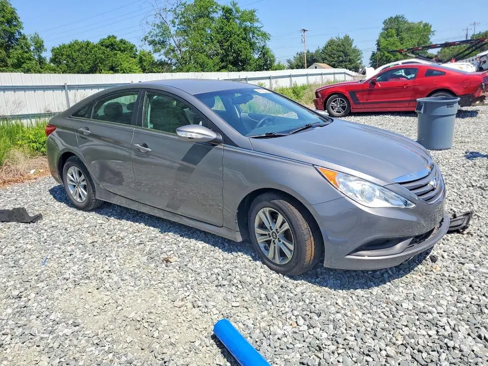 2014 HYUNDAI SONATA GLS  