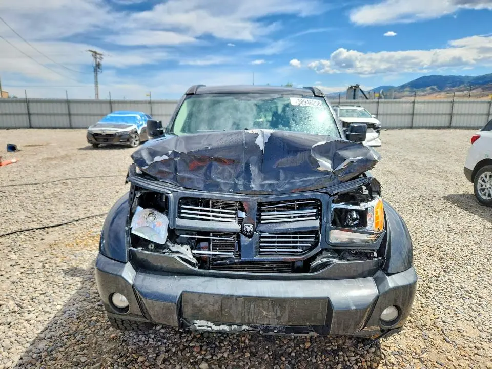 2011 DODGE NITRO SXT  