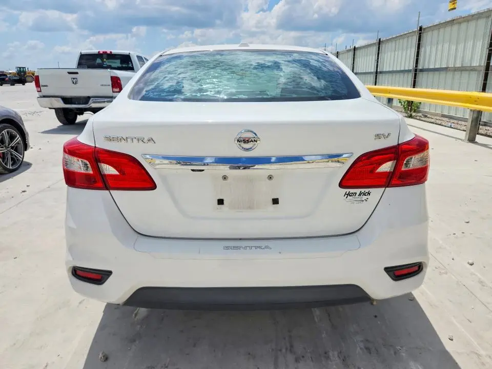 2016 NISSAN SENTRA SV  