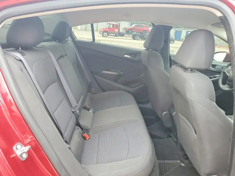 2017 CHEVROLET CRUZE LT  