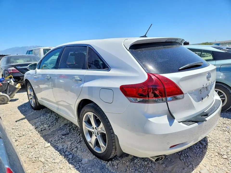 2015 TOYOTA VENZA LIMITED  