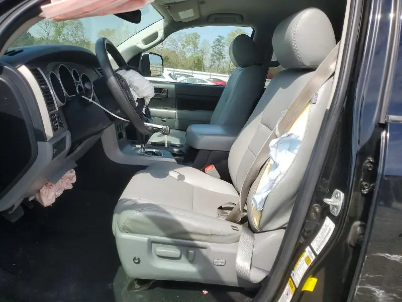 2013 TOYOTA TUNDRA GRADE  