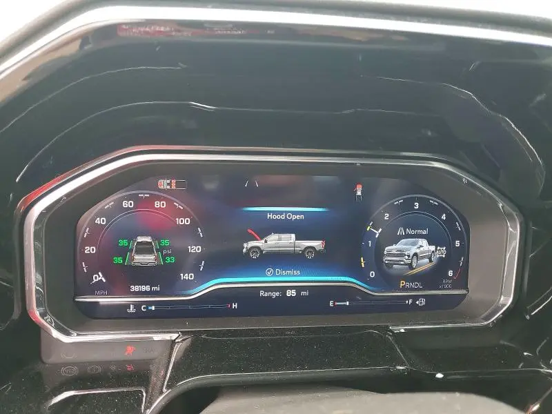 2024 CHEVROLET SILVERADO K1500 LT  