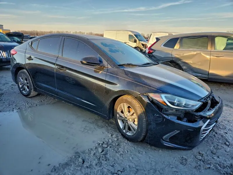 2017 HYUNDAI ELANTRA   