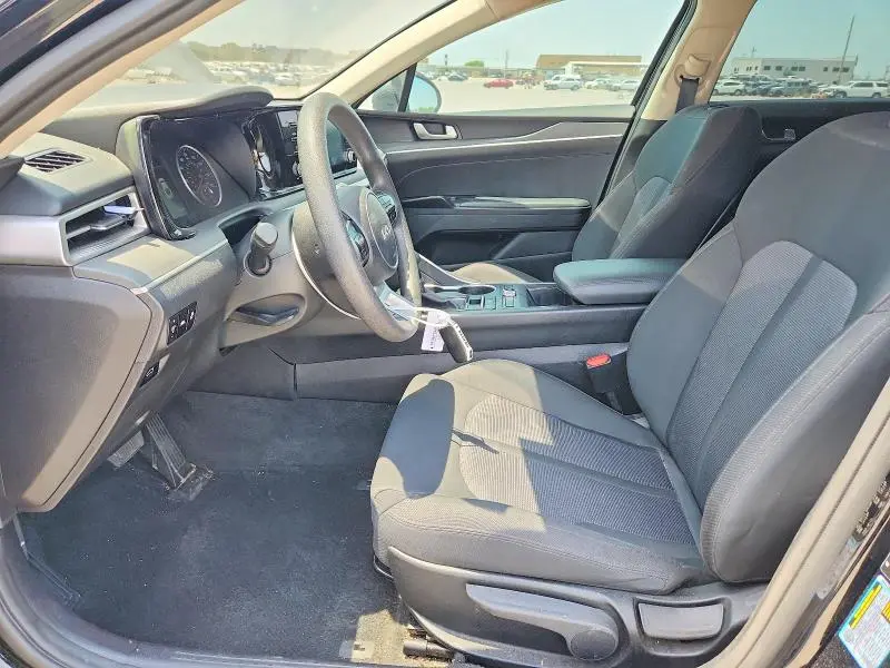 2022 KIA K5 LXS  