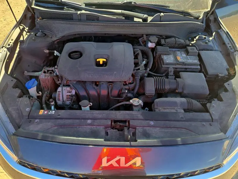 2023 KIA FORTE EX  