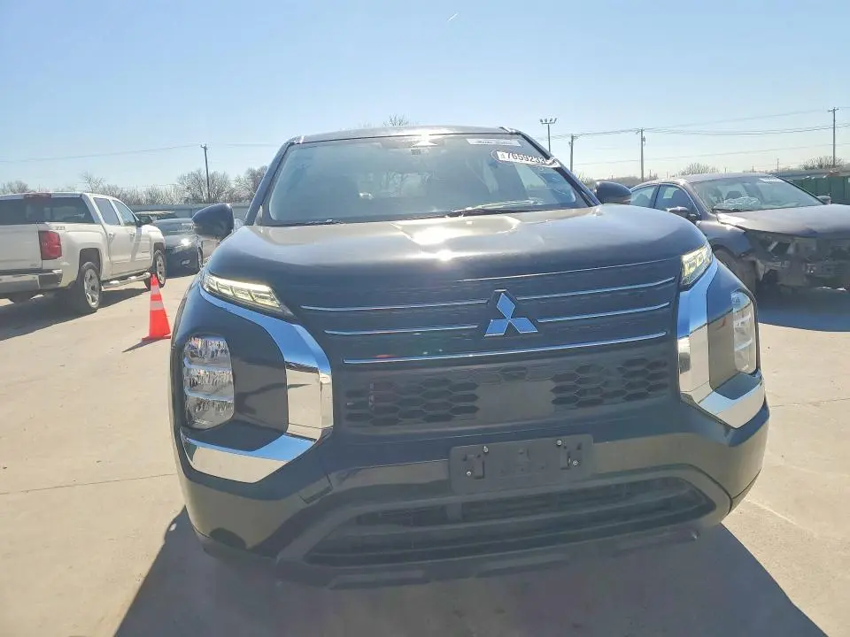 2022 MITSUBISHI OUTLANDER ES  