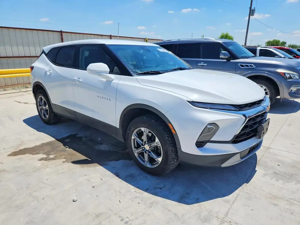2023 CHEVROLET BLAZER 2LT  