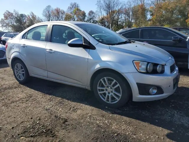 2016 CHEVROLET SONIC LT  