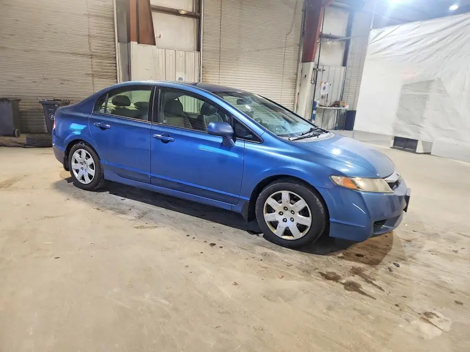 2011 HONDA CIVIC LX  