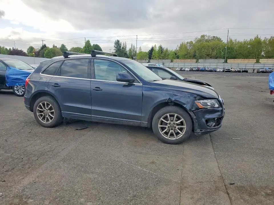 2012 AUDI Q5 PREMIUM PLUS  