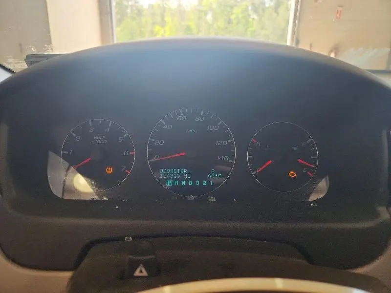 2010 CHEVROLET IMPALA LT  