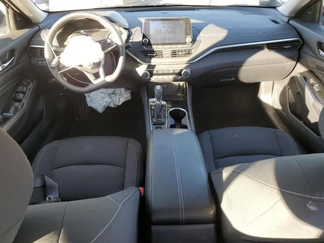 2022 NISSAN ALTIMA SV  