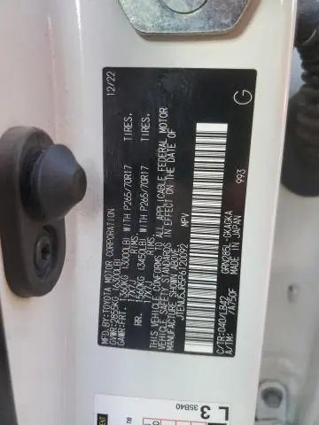 2023 TOYOTA 4RUNNER SE  