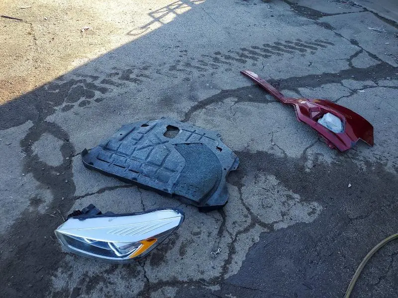 2018 FORD ESCAPE TITANIUM  