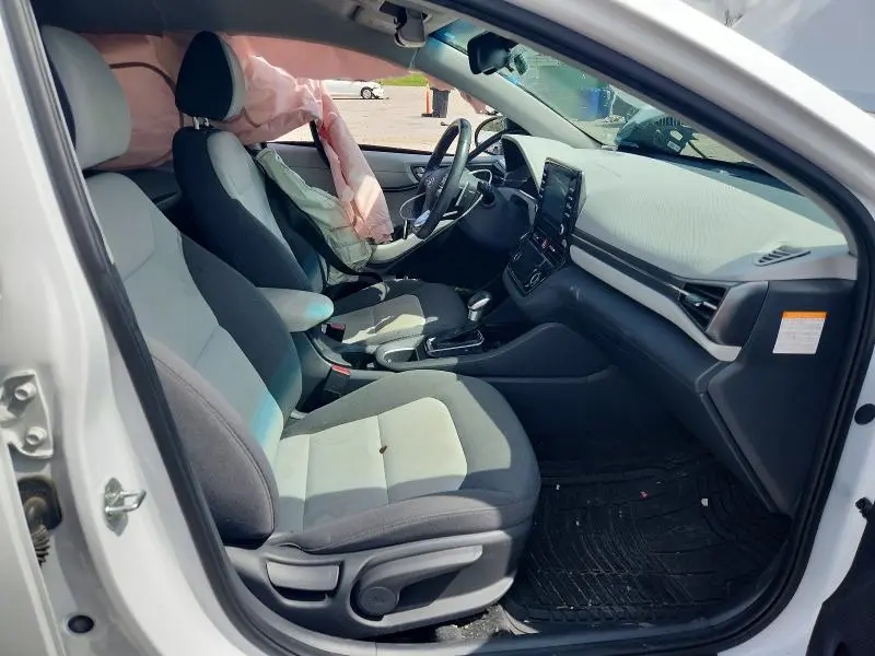 2020 HYUNDAI IONIQ SE  