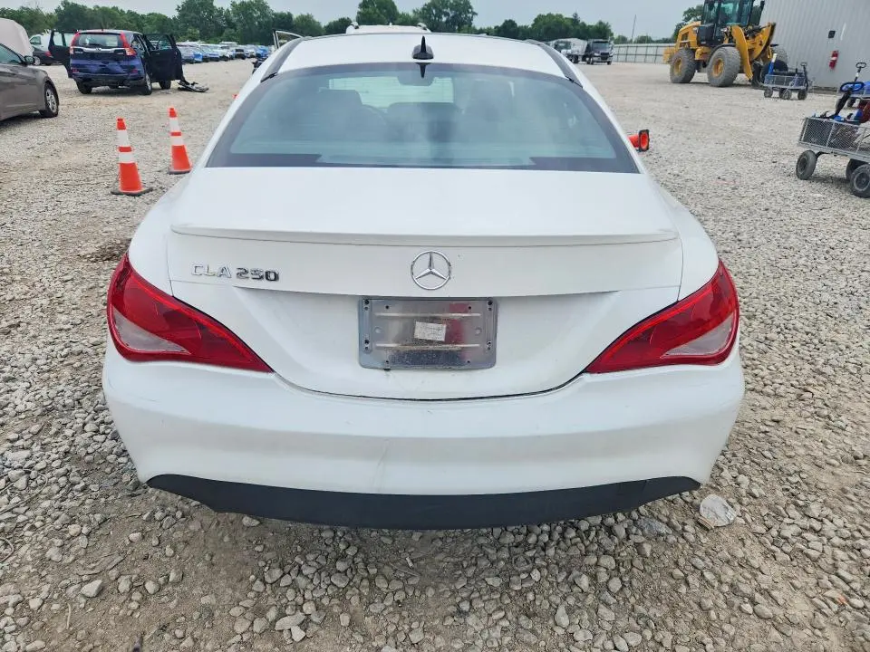 2019 MERCEDES-BENZ CLA 250  