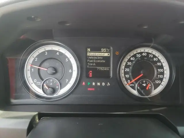 2014 RAM 1500 SLT  