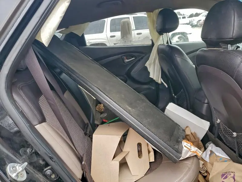 2012 HYUNDAI TUCSON GLS  