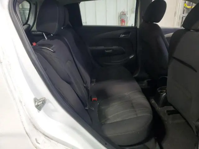 2015 CHEVROLET SONIC LT  