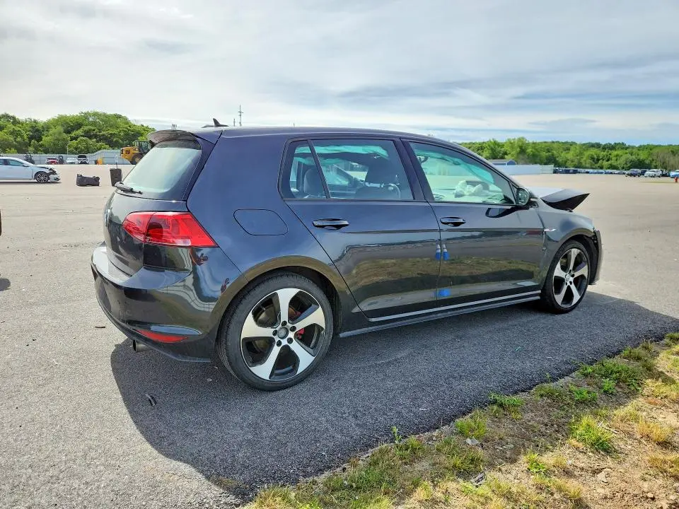 2017 VOLKSWAGEN GTI S  