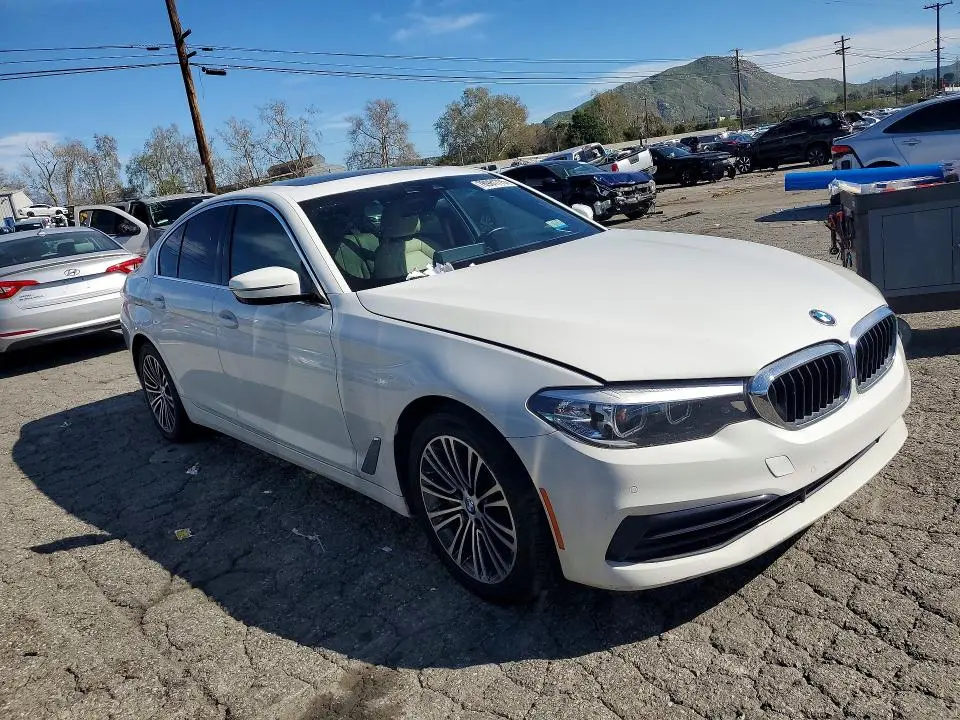 2020 BMW 530 I  
