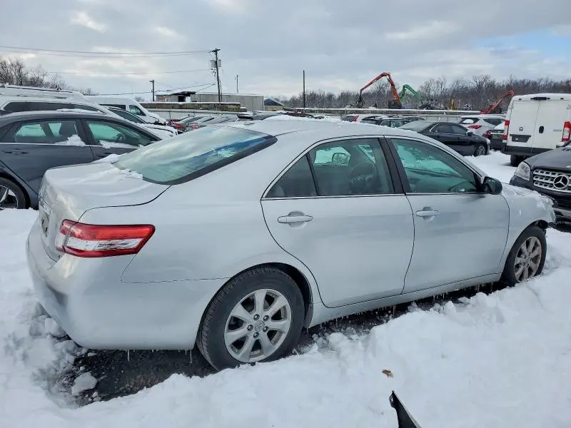 2010 TOYOTA CAMRY BASE  
