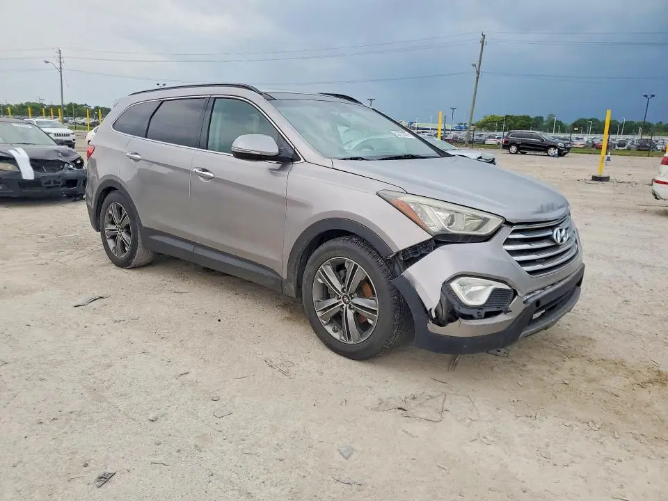 2016 HYUNDAI SANTA FE SE  