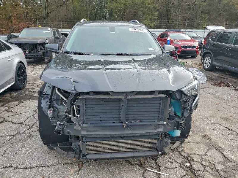 2018 GMC TERRAIN SLT  